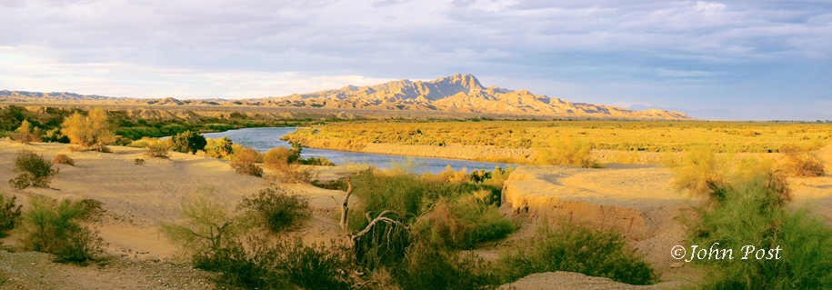 Desert Colorado River Bend and Mountain Sunset