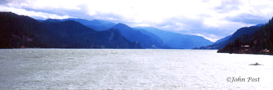 view of columbia river gorge